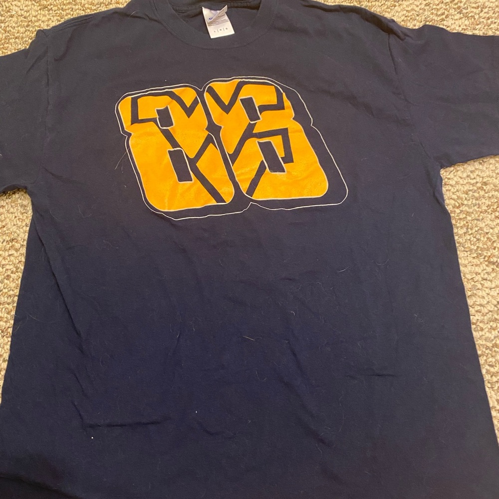 Men’s West Virginia dale Earnhardt jr t-shirt